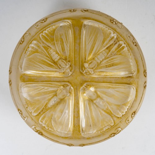 Verrerie, Cristallerie  - 1911 René Lalique - Boîte Quatre Papillons