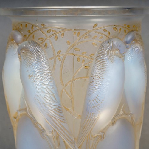 20th century - 1924 René Lalique - Vase Ceylan