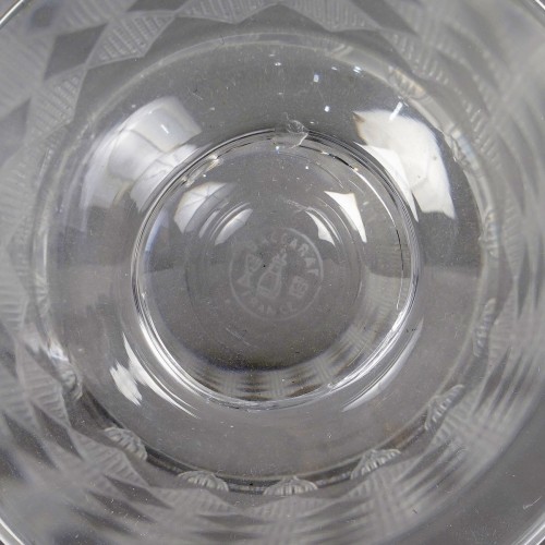 Art Déco - Baccarat - Service 36 pièces Quiberon en cristal blanc gravé de Baccarat