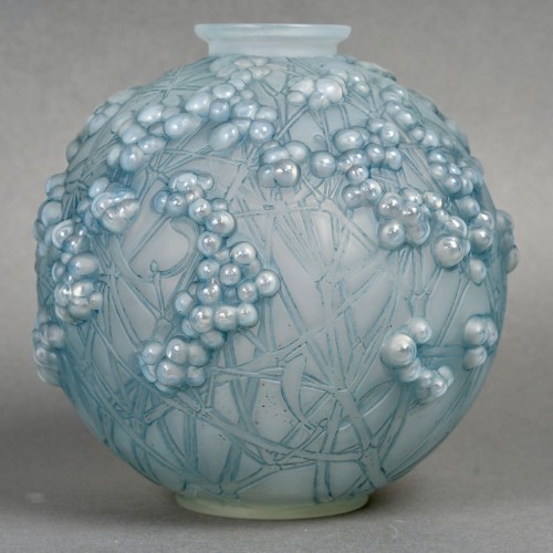 1924 René Lalique - Vase Druide Verre Opalescent Patiné Bleu - Art Déco