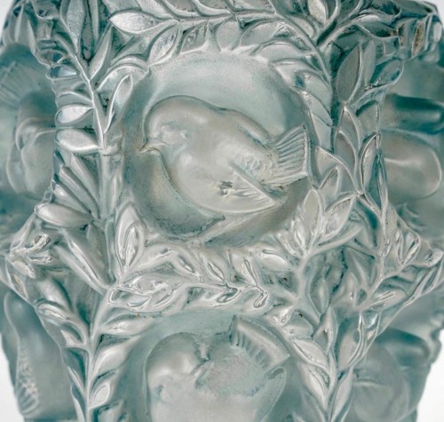 1939 René Lalique - Vase Bagatelle - BG Arts