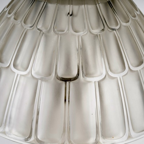 XXe siècle - 1927 René Lalique - Lampe Art Déco Moderniste Saint Nabor