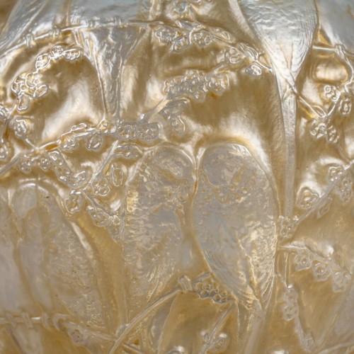 XXe siècle - 1919 René Lalique - Vase Perruches