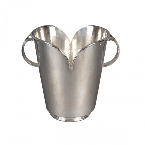 Jean Després (1889-1980) - Modernist Art Deco Champagne Bucket Hammered Silver Plated