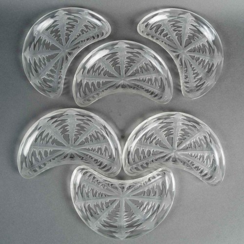 1924 Rene Lalique - 6 Salad Crescent Plates Pissenlit Dandelion  - Art Déco