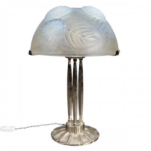 1921 René Lalique - Lampe "Dahlias" 