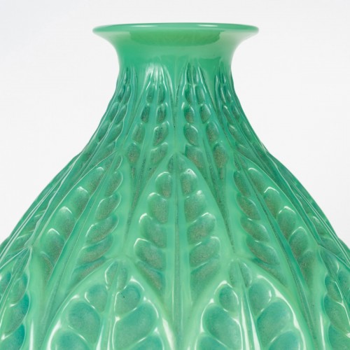 1924 René Lalique - Vase Malesherbes Verre Vert Jade Patiné Vert - Verrerie, Cristallerie Style Art Déco