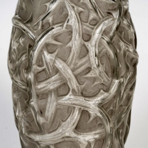 Glass & Crystal  - 1920 René Lalique - Vase Ronces with grey patina