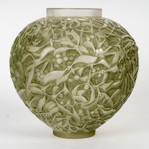 Art Déco - 1920 René Lalique - Vase Gui patiné vert