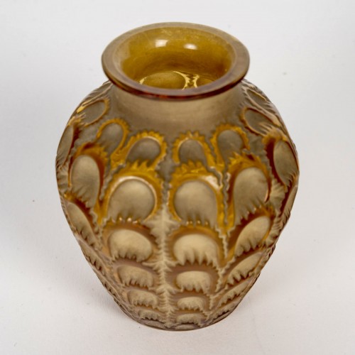 Verrerie, Cristallerie  - 1931 René Lalique - Vase Laiterons verre jaune ambré patiné sépia