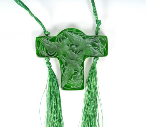 1919 René Lalique - Pendentif Croix Cigognes - Verrerie, Cristallerie Style Art Déco