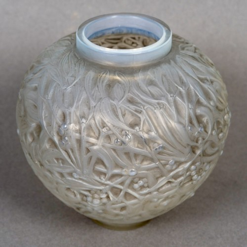 1920 René Lalique - Vase Gui - Verrerie, Cristallerie Style Art Déco