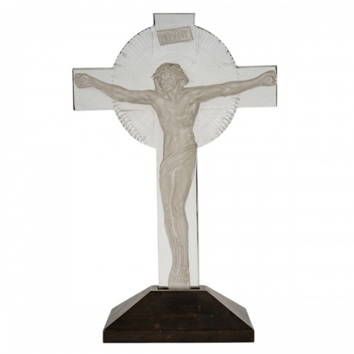 1932 René Lalique - Statuette Crucifix Christ