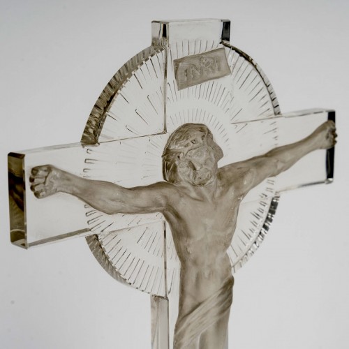 1932 René Lalique - Statuette Crucifix Christ - 