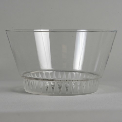 Art Déco - 1930 René Lalique - Set of 48 Pieces Bourgueil Glasses, Plates And Bowls