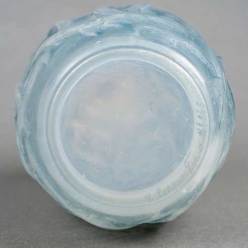 Art Déco - 1921 René Lalique - Vase Ronces Cased Opalescent Glass With Blue Patina