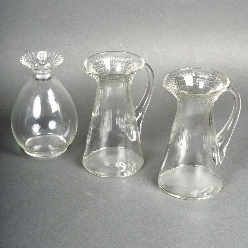 1932 René Lalique - 2 Pitchers And 1 Decanter Art Deco Fleur Flower  - Glass & Crystal Style Art Déco