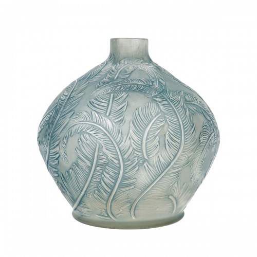 1920 René Lalique - Vase Plumes Ve Patiné Bleu