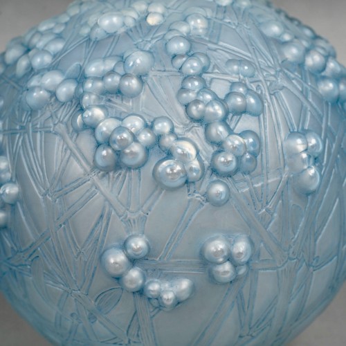 Verrerie, Cristallerie  - 1924 René Lalique - Vase Patiné Bleu