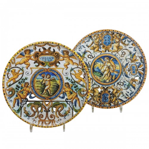 Two Urbino majolica tazzas - Seventeenth century (1638 and 1646)