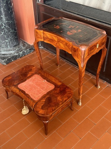 Table d'accouchée d'époque Louis XV  - Mobilier Style Louis XV