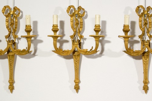 Antiquités - Ten France Two-light Gilt Bronze Sconces