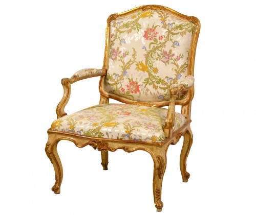 18th century, Italian Baroque Lacquered and Giltwood Armchairs 
