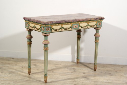 Neoclassical console in carved and lacquered wood, Italy, late 18th century - 