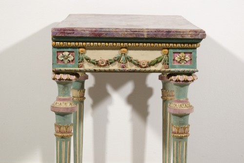 Antiquités - Neoclassical console in carved and lacquered wood, Italy, late 18th century