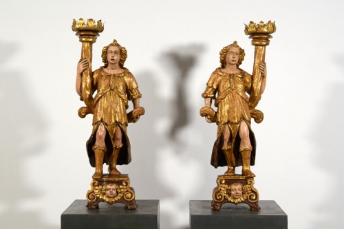 Paire de sculptures porte-torchères en bois laqué et doré, Italie XVIe siècle - Objet de décoration Style Renaissance