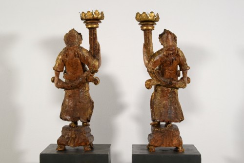 Antiquités - Paire de sculptures porte-torchères en bois laqué et doré, Italie XVIe siècle