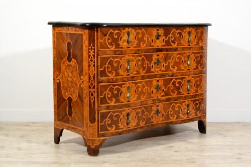 18th Century, Italian Baroque Veneering and Inlays Wood Commode  - Furniture Style Transition