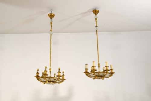 Late 19th Century, Pair of French Gilt Bronze Six Lights Chandeliers - Lighting Style 