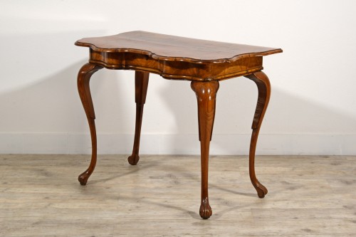 18th Century, Italian Rococo Elm Wood Console Table - 