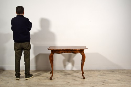 18th century - 18th Century, Italian Rococo Elm Wood Console Table