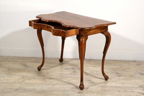 18th Century, Italian Rococo Elm Wood Console Table - Louis XV