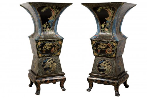 Pair of Large Oriental Lacquered Wooden Vases, Late 19th Century