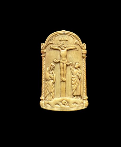 Baiser de Paix en ivoire avec la Crucifixion début XVIe siècle - Art sacré, objets religieux Style Moyen Âge