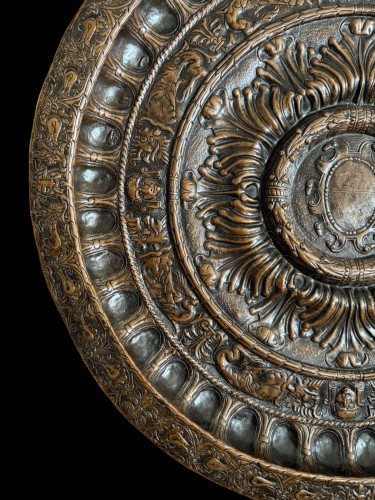 16th century Venetian embossed copper dish - Renaissance