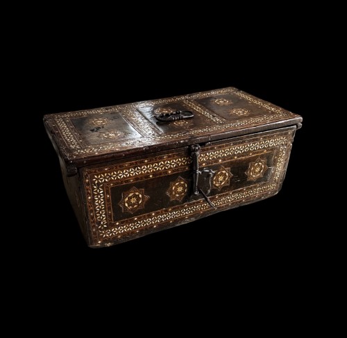 A Mudejar art casket. Spain, 16th century - Objects of Vertu Style 