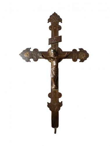 croix processionnelle en cuivre doré du Limousin vers 1280-1300