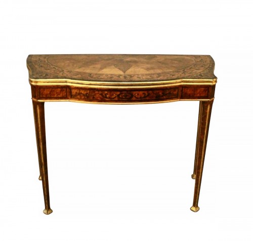 Table à jeux et console demi lune en marqueterie, Royaume-uni XIXe siècle