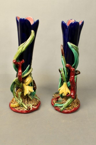 Paires de Vases à décor de fleurs Sarguemines Majolica - Céramiques, Porcelaines Style Art nouveau