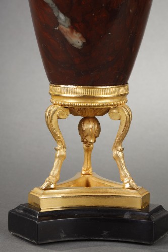 Napoléon III - Brûle parfum néo classique marbre griotte et bronze doré