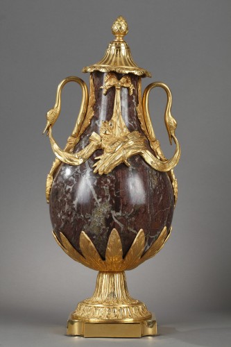 Paire de vases couverts Napoléon III - Objet de décoration Style Napoléon III