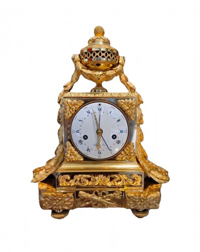 Important Louis XVI complications clock, signed A.Hessen