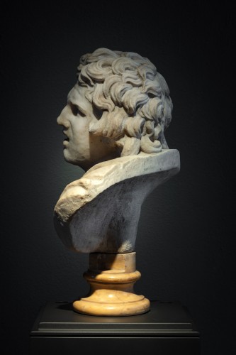 Sculpture  - Italian neoclassical figure of Alexander The Great, rom, 18th century
