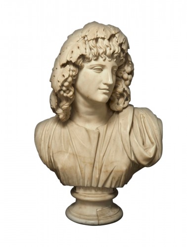 Buste en marbre de melpomene, muse de la tragédie