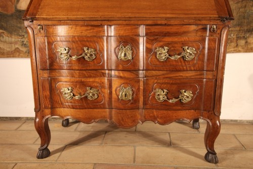 Furniture  - 18th C Louis XV writing commode from Provence