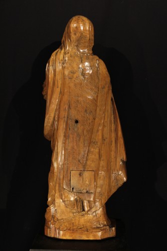 Sorrowful Virgin.  Sculpture in walnut wood . From Italy. Circa 1600 - 